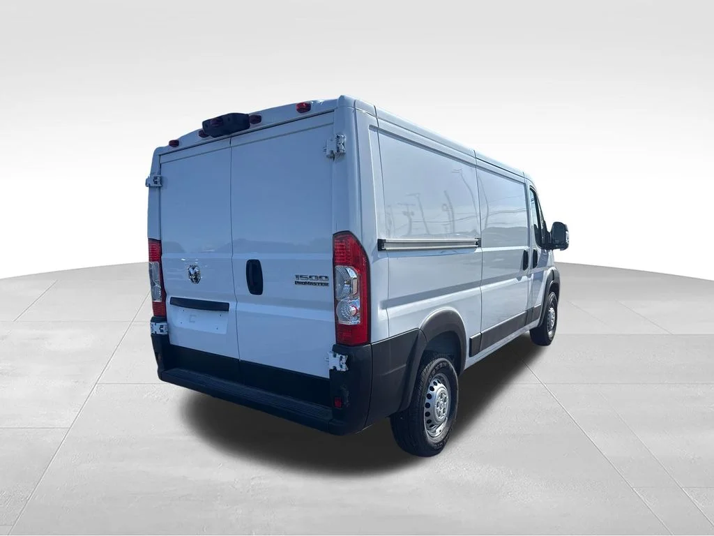 New 2026 Bright White Clear-Coat Exterior Paint RAM Tradesman image 3