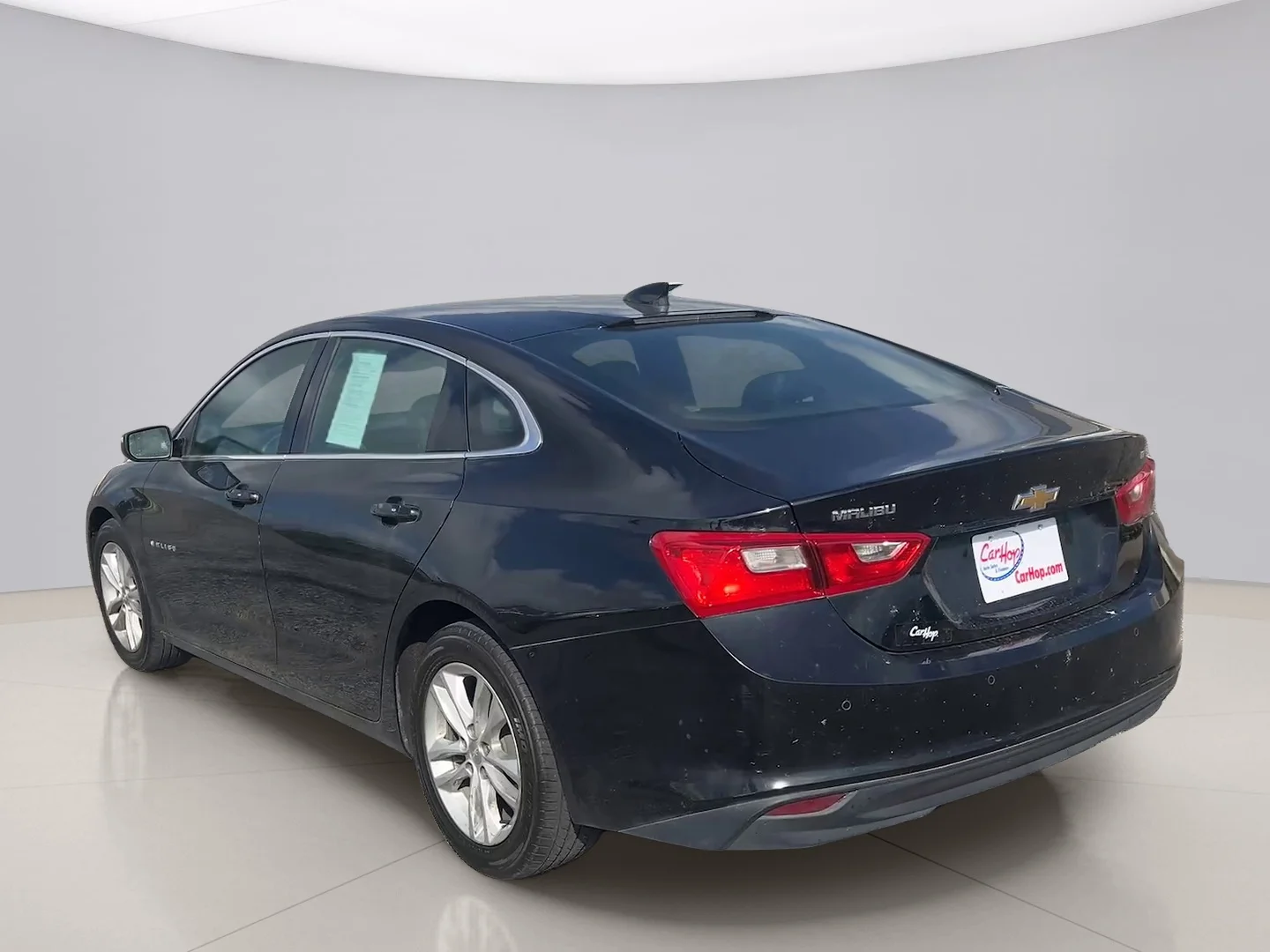 Used 2018 Black Chevrolet LT image 4
