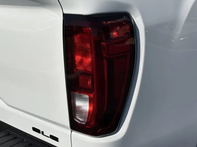 New 2026 Summit White GMC SLE image 9