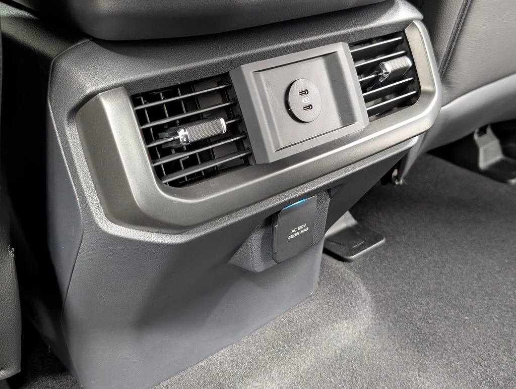 New 2026 Carbonized Gray Metallic Ford Lariat® image 22