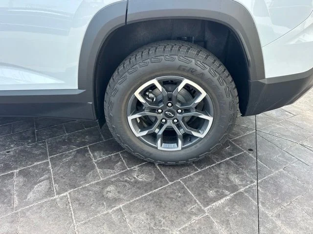 New 2027 White Chevrolet ACTIV image 9