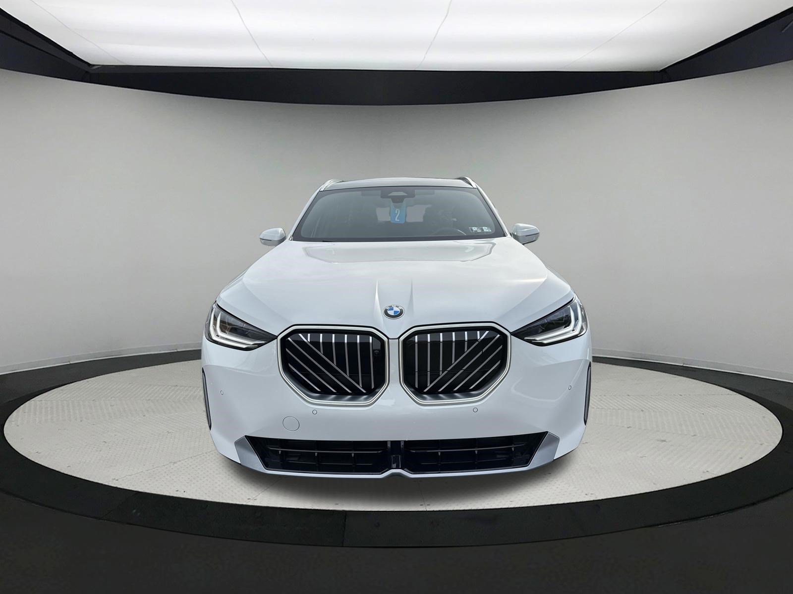 New 2026 Alpine White BMW 30 xDrive image 2