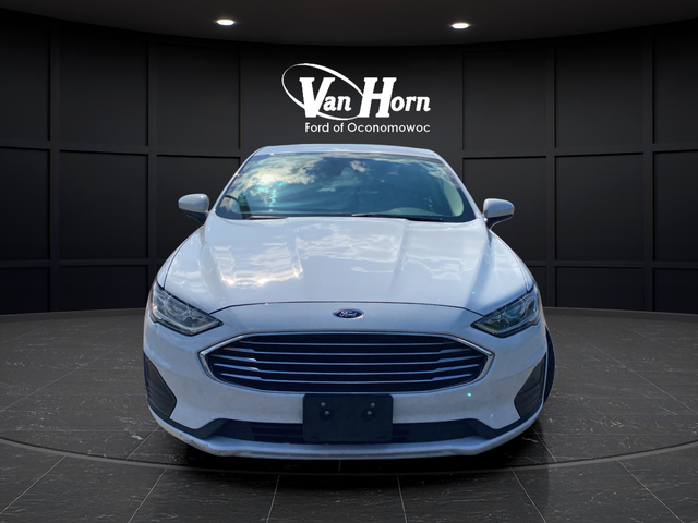 Used 2020 Oxford White Ford SE image 2