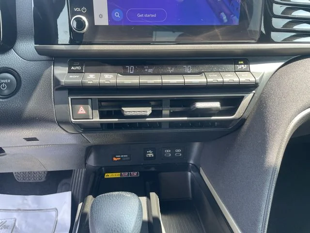 2025 Toyota Camry LE - Photo 25