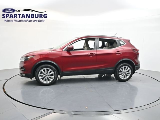 Used 2020 Scarlet Nissan SV image 3