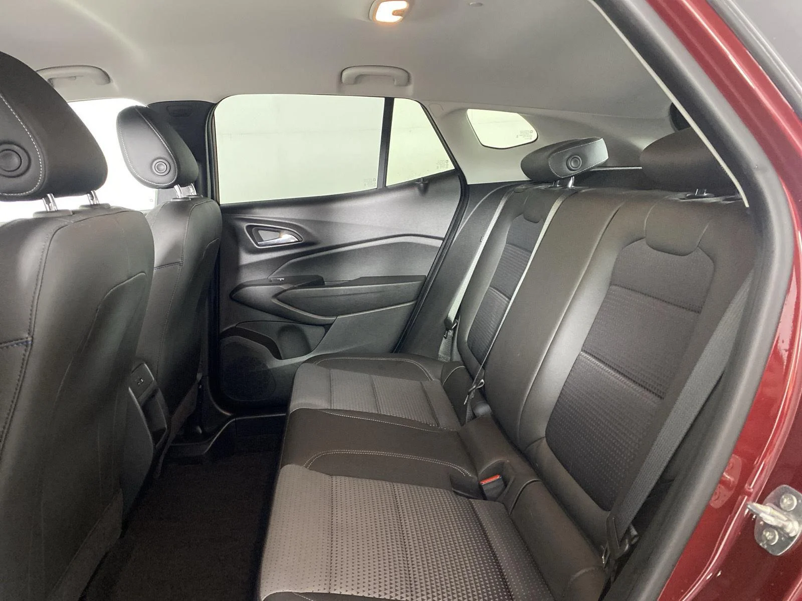 Used 2024 Crimson Metallic Chevrolet LT image 21