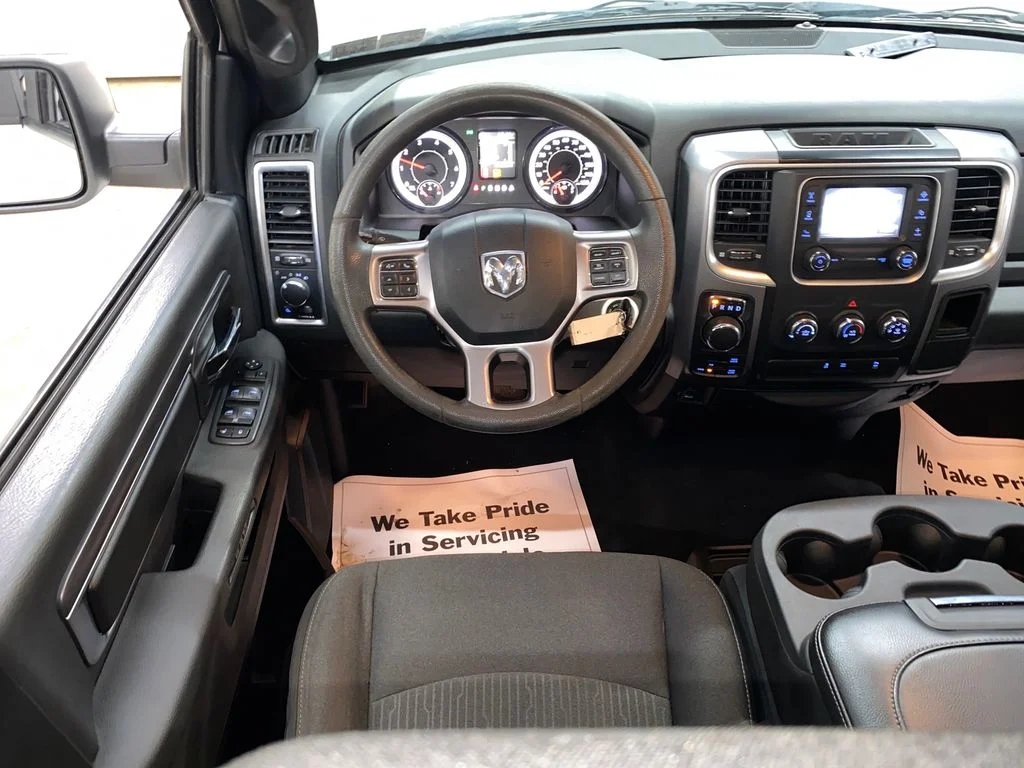 Used 2022 White Ram Warlock image 24
