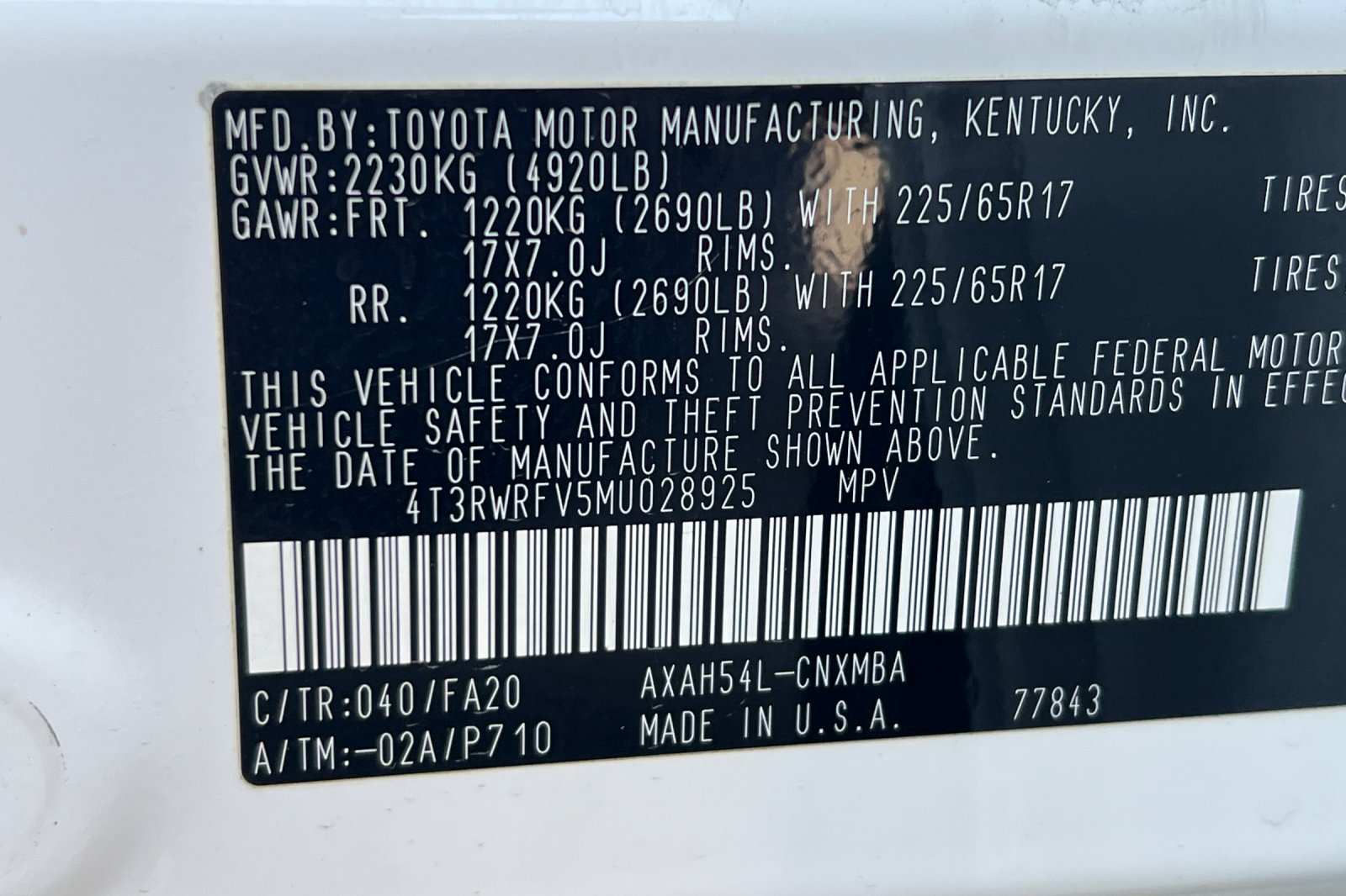 Certified Used 2021 Super White Toyota Hybrid XLE image 29
