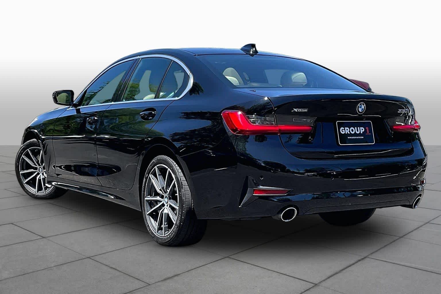 Used 2021 Jet Black BMW 330i xDrive image 11