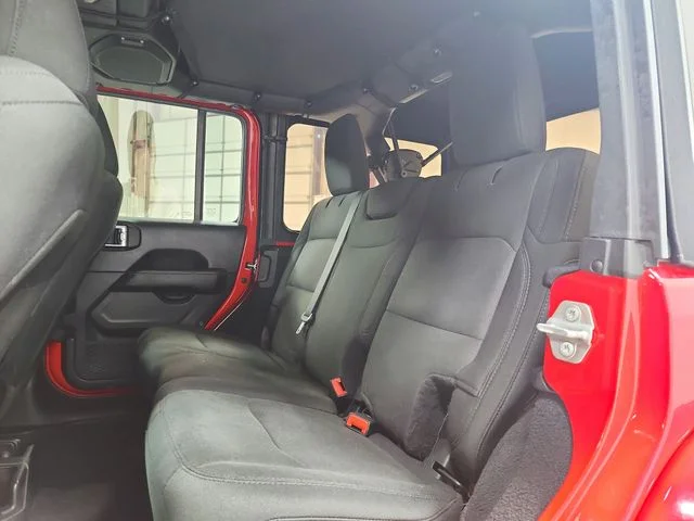 Used 2020 Red Jeep Unlimited Sahara image 12