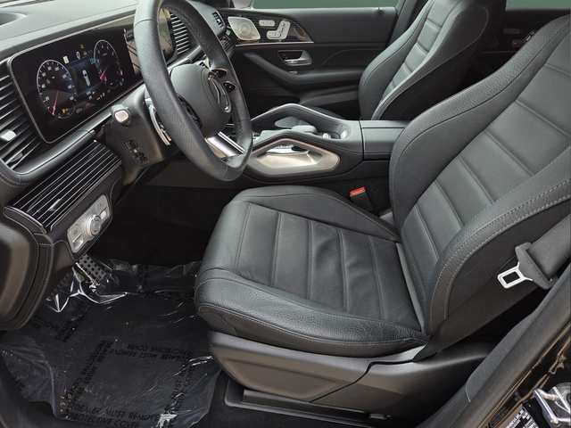 Used 2025 Black Mercedes-Benz GLS 580 image 26