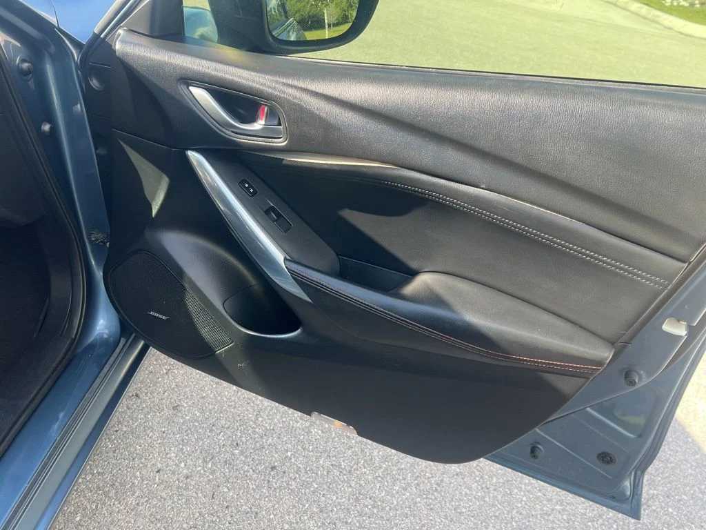 Used 2014 Blue Mazda i Grand Touring image 45