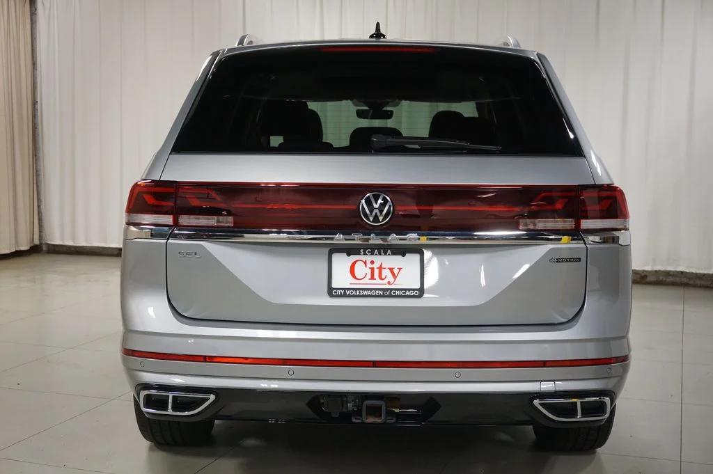 Certified Used 2026 Silver Mist Metallic Volkswagen 2.0T SEL Premium R-Line image 15