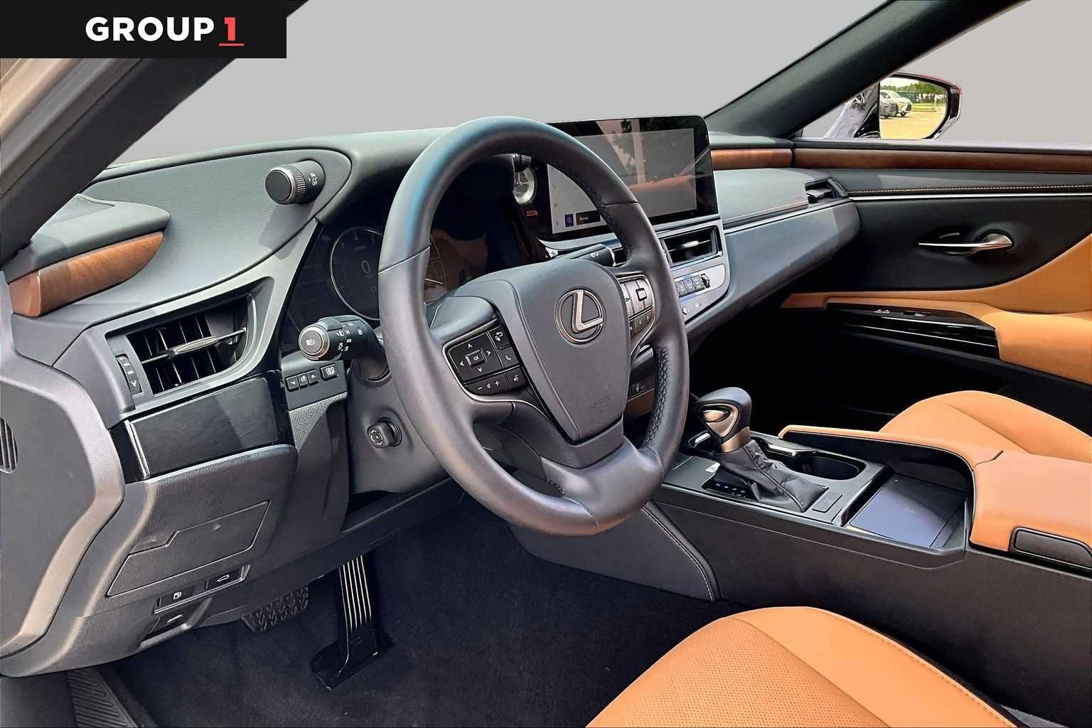 Used 2025 Moonbeam Beige Metallic Lexus  image 15