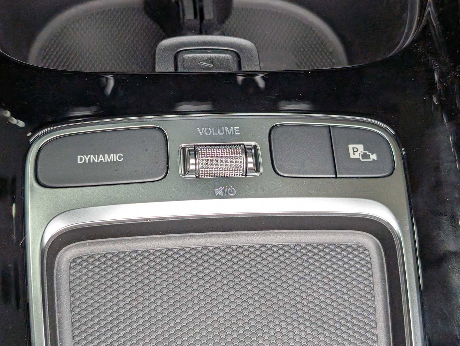 2026 Mercedes-Benz GLB AMG GLB 35 - Photo 28