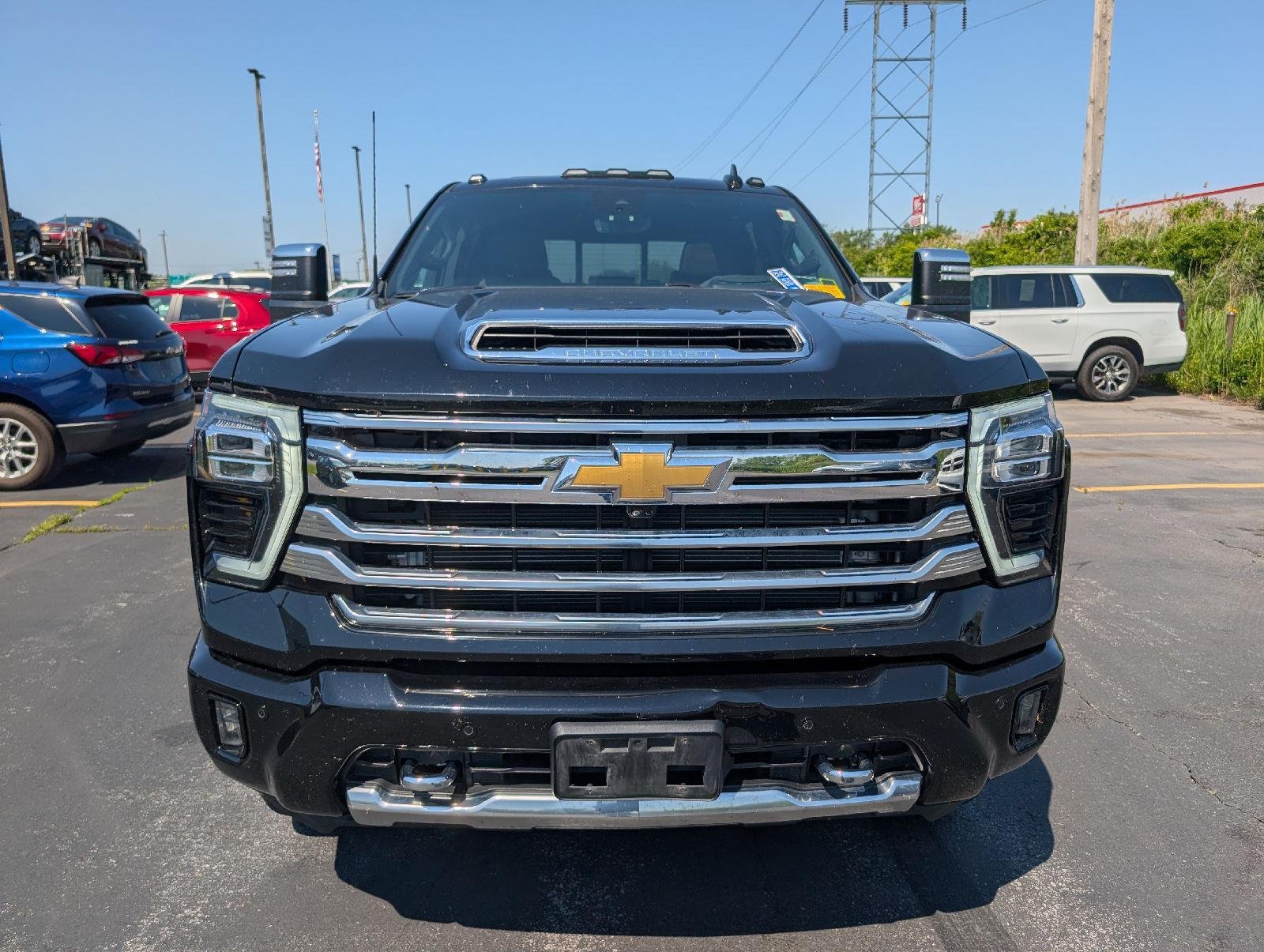 Used 2024 Black Chevrolet High Country image 2
