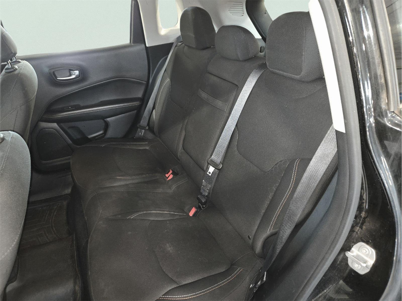 Used 2018 BLACK JEEP SPORT image 34
