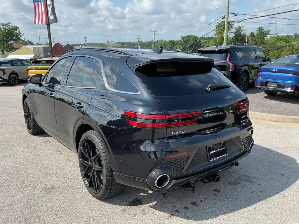 Used 2023 Vik Black Genesis 3.5T Sport image 8