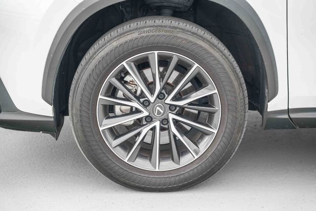 Certified Used 2024 White Lexus 350 Premium image 10