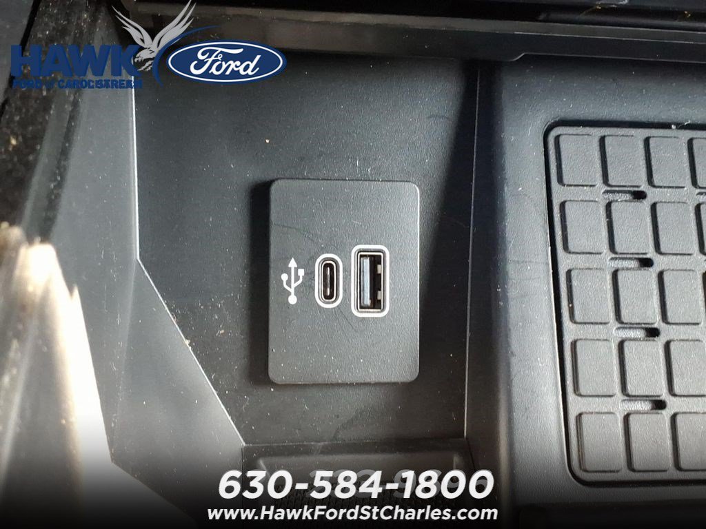 Used 2025  Ford Tremor image 14