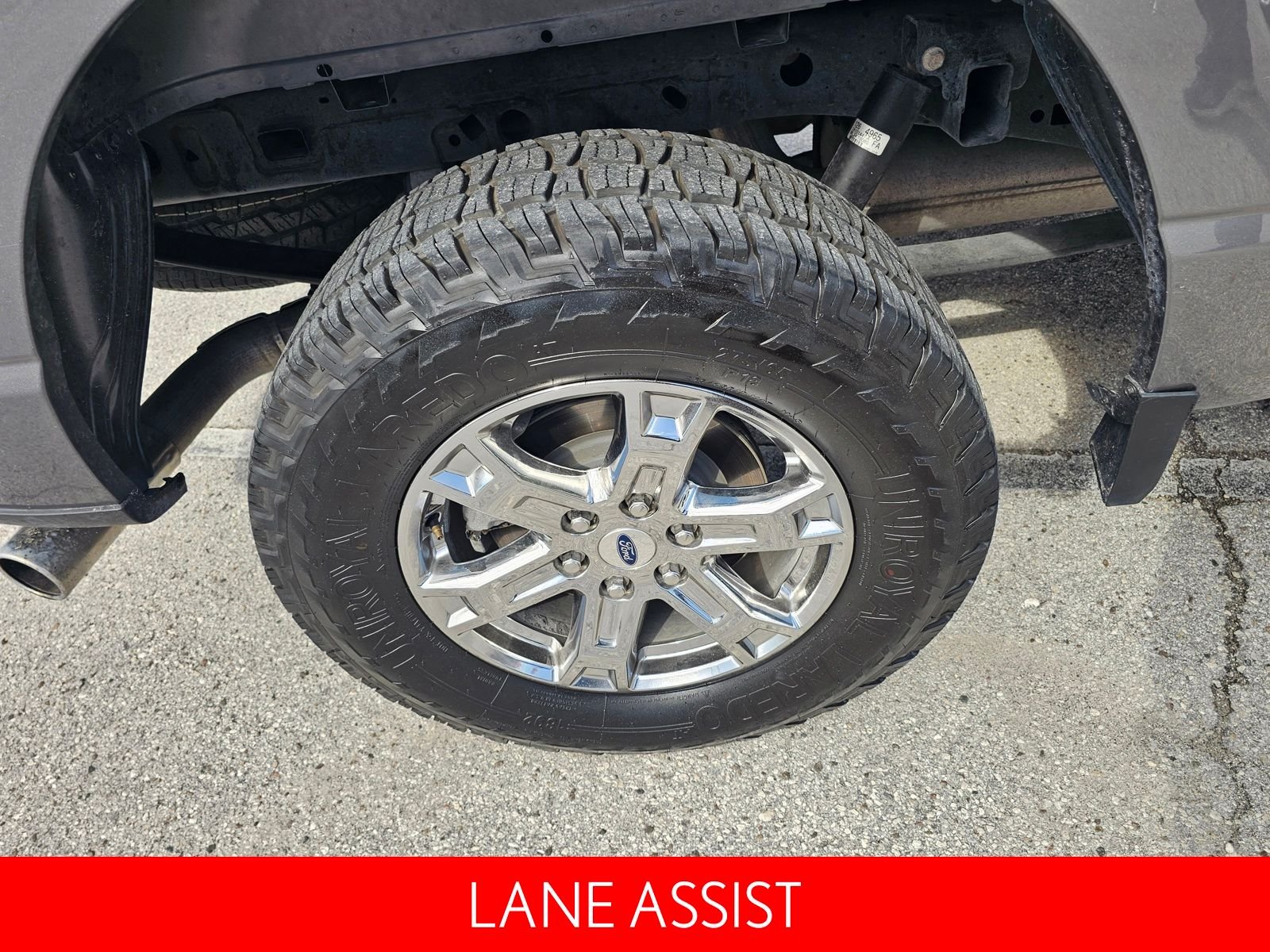 Used 2022 Gray Ford XLT image 6
