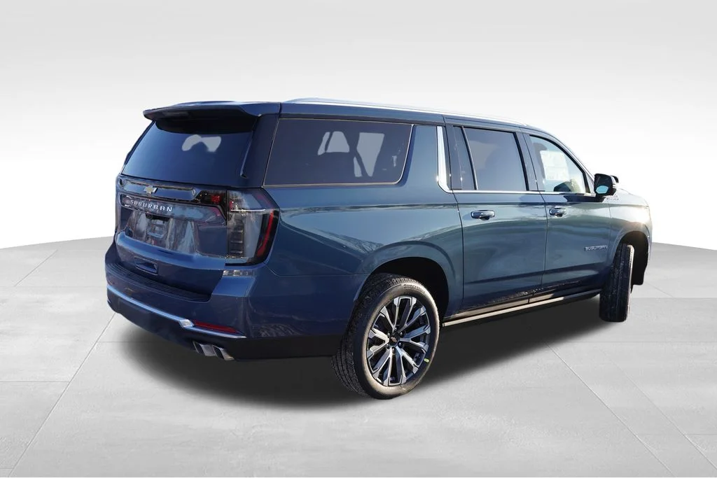 New 2026 Blue Chevrolet High Country image 3