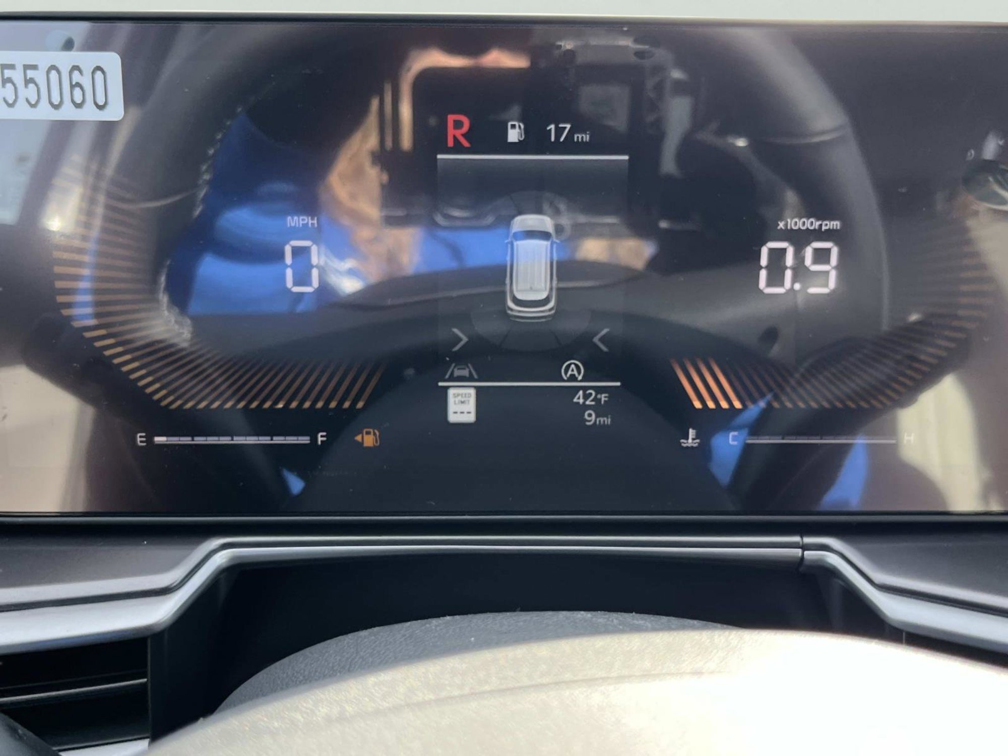 New 2026 Glacial White Pearl Kia EX image 35