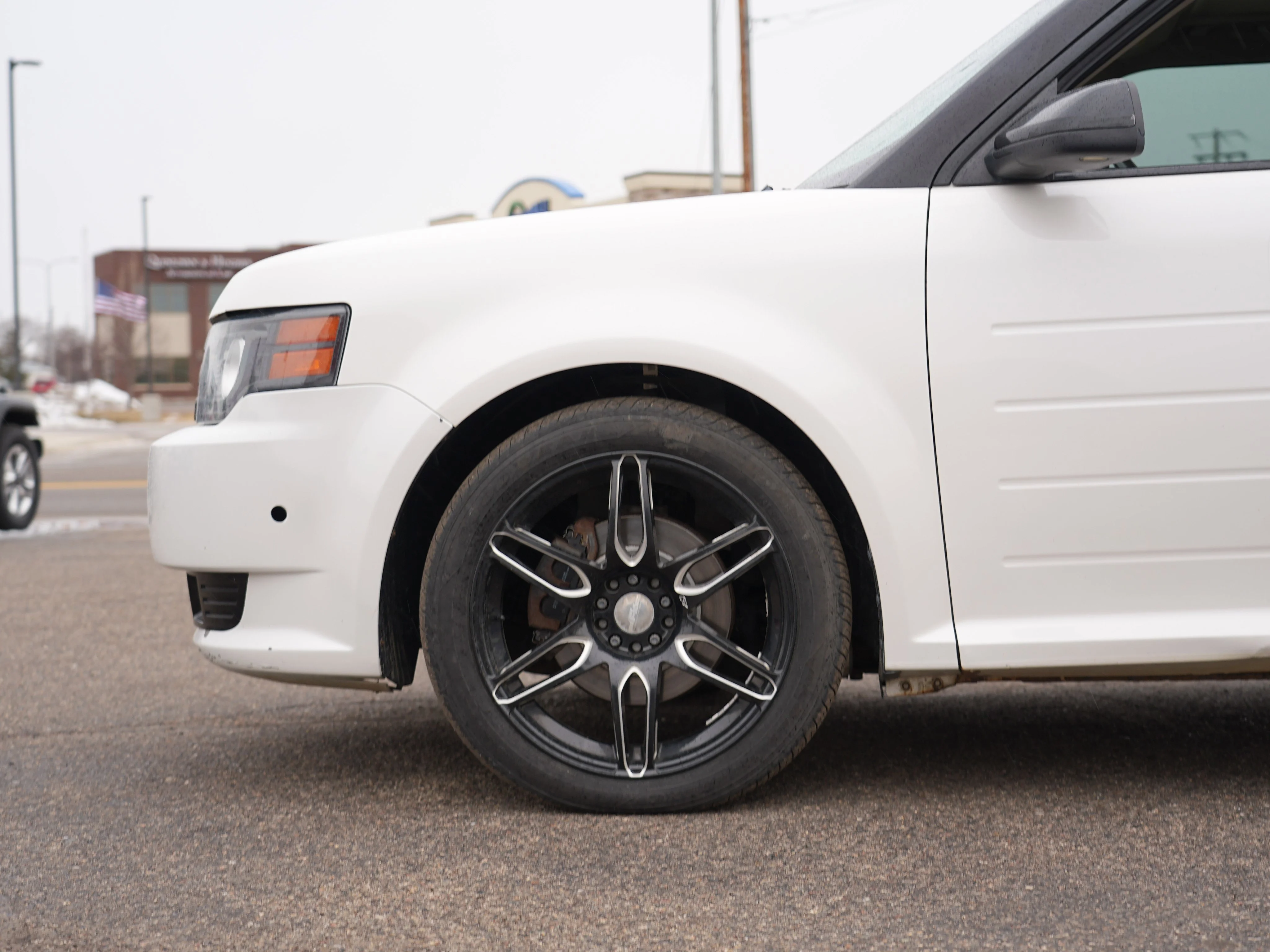 2011 Ford Flex Titanium - Photo 10