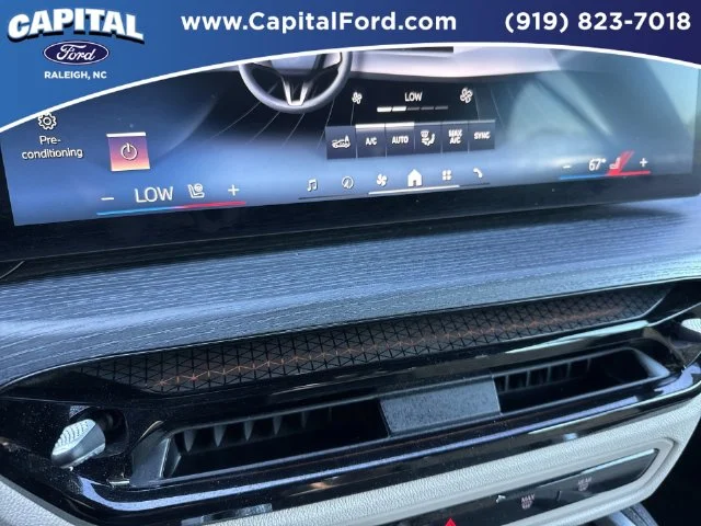 Used 2025 Blue BMW 430i xDrive image 29
