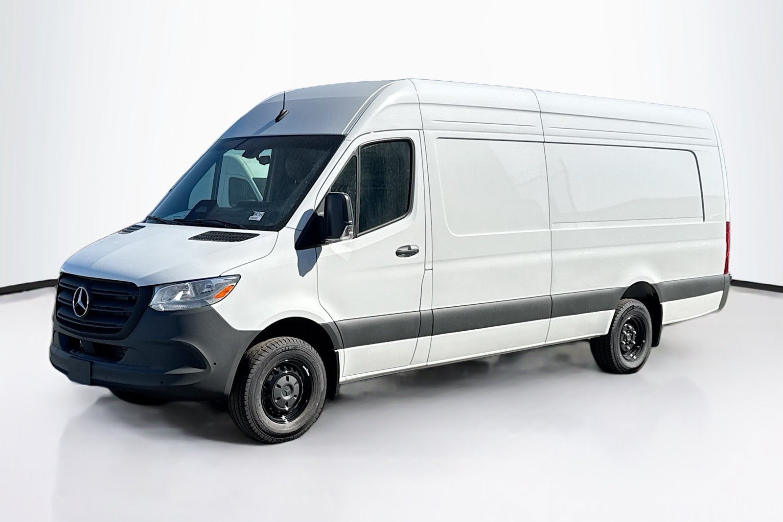 New 2026 Arctic White Mercedes-Benz  image 1