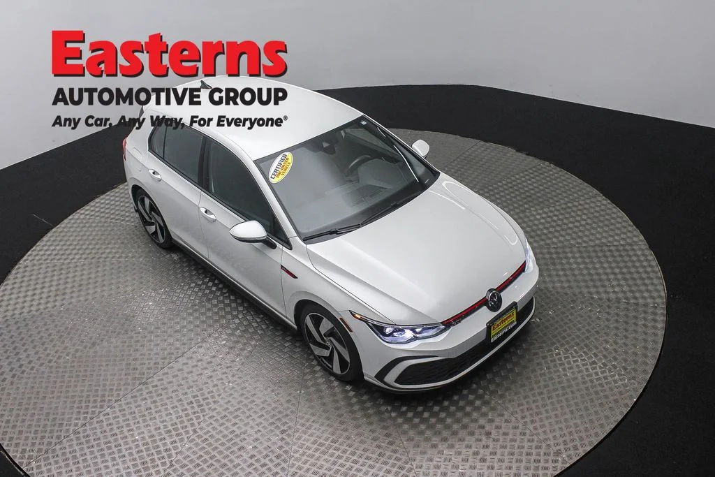Used 2024 Silver Volkswagen 2.0T S image 3