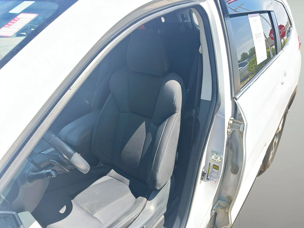 Used 2022 Crystal White Pearl Subaru Premium image 14