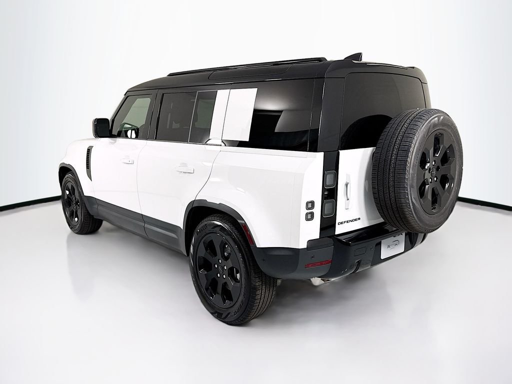 Used 2026 Fuji White Land Rover S image 7