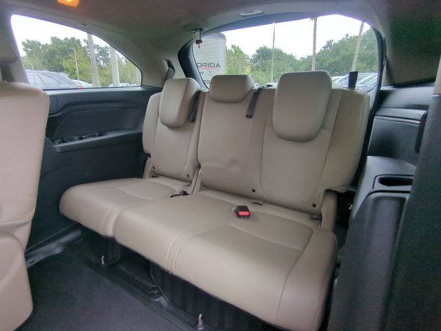 Used 2019 Red Honda EX-L image 16