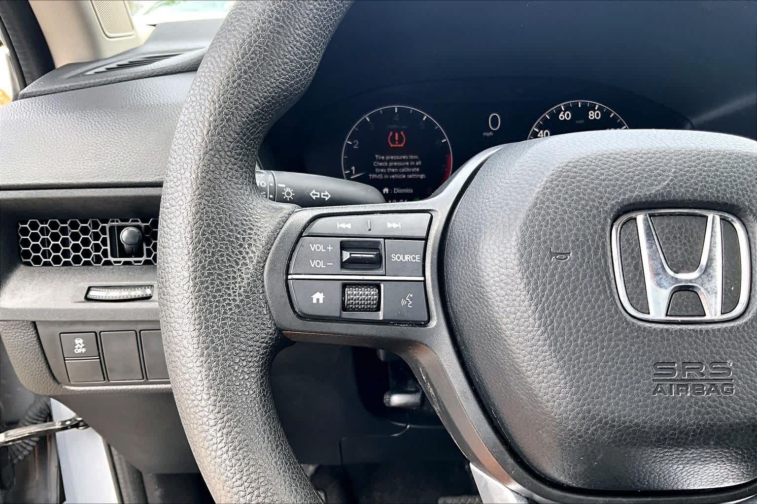 Used 2025 Urban Gray Pearl Honda EX image 21