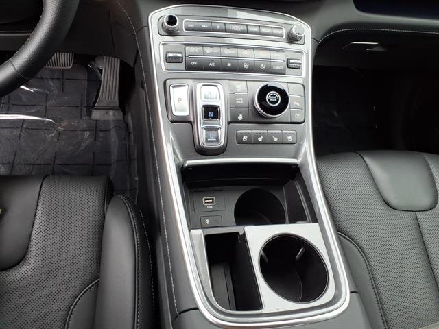 Used 2022 Hampton Gray Hyundai Calligraphy image 16