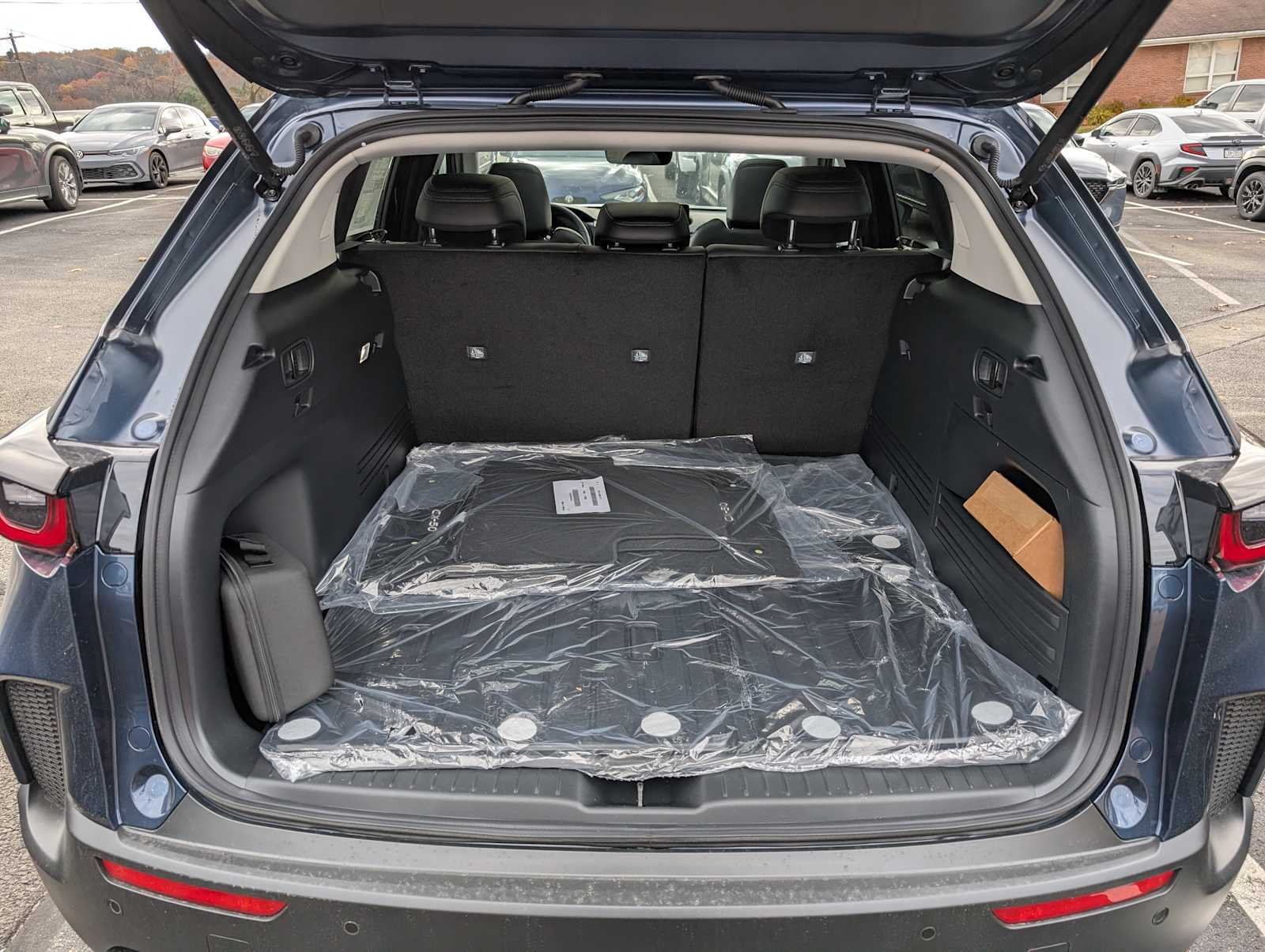 2026 Mazda CX-50 Premium - Photo 7