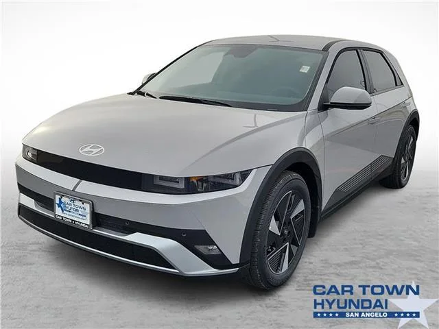 New 2026 Cyber Gray Hyundai SE image 1