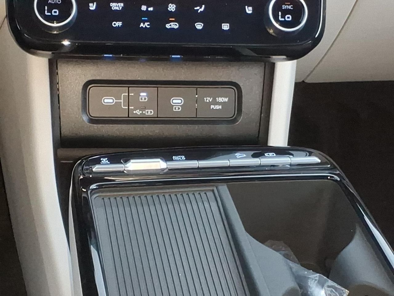 New 2026 Ash Black Hyundai SEL AWD image 17