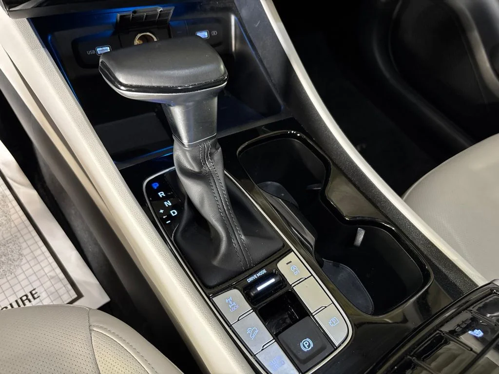 Certified Used 2024 Black Hyundai SEL image 29