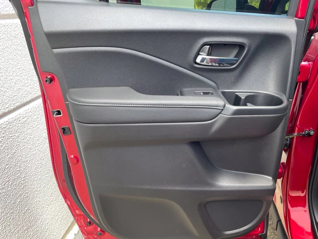 New 2026 Radiant Red Metallic II Honda RTL image 23