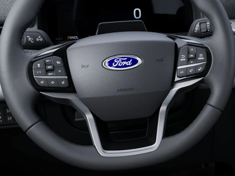 New 2027 Ruby Red Metallic Tinted Clearcoat Ford Platinum™ image 12