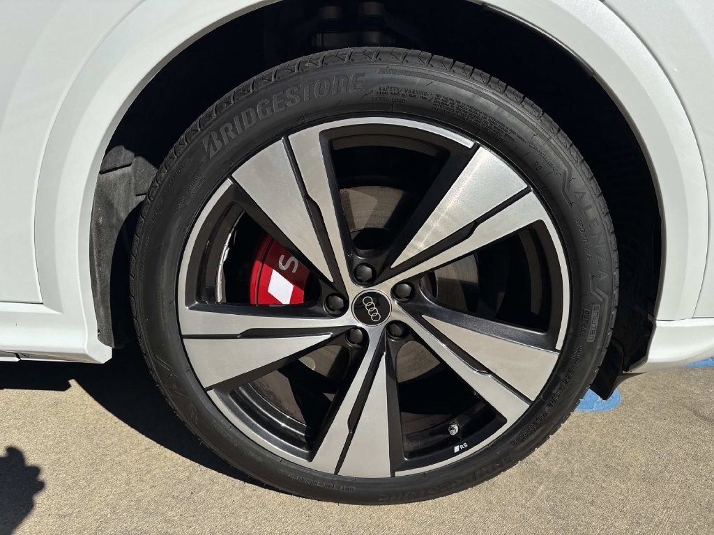 Used 2025 White Audi 3.0T Premium Plus image 7