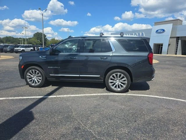 Used 2022 Hunter Metallic GMC Denali image 6