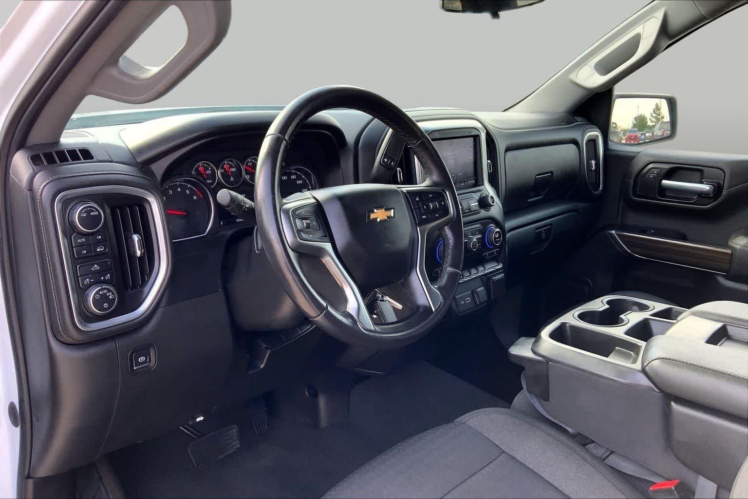 2021 Chevrolet Silverado 1500 LT - Photo 17