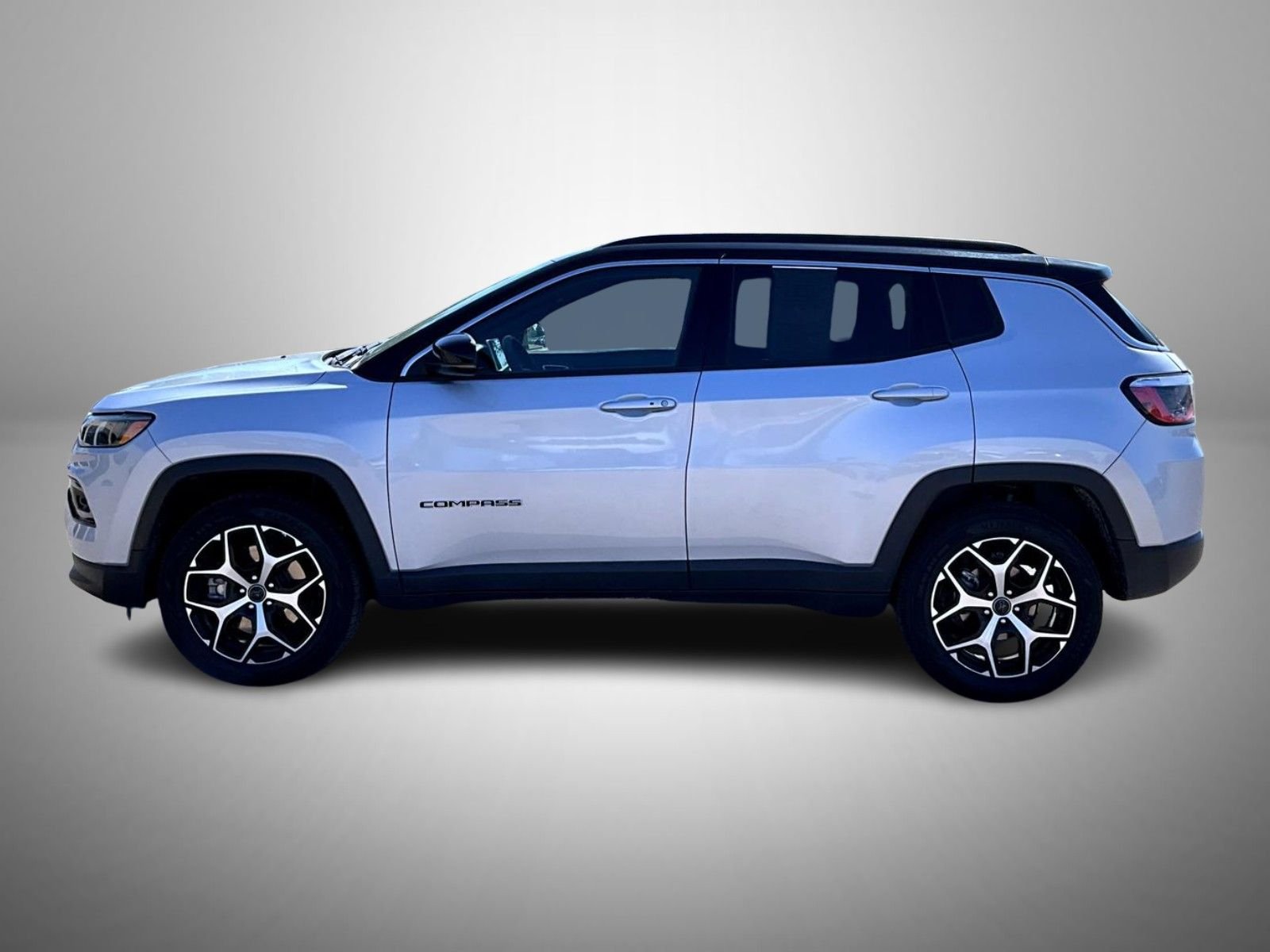 Certified Used 2025 Silver Jeep Limited image 8