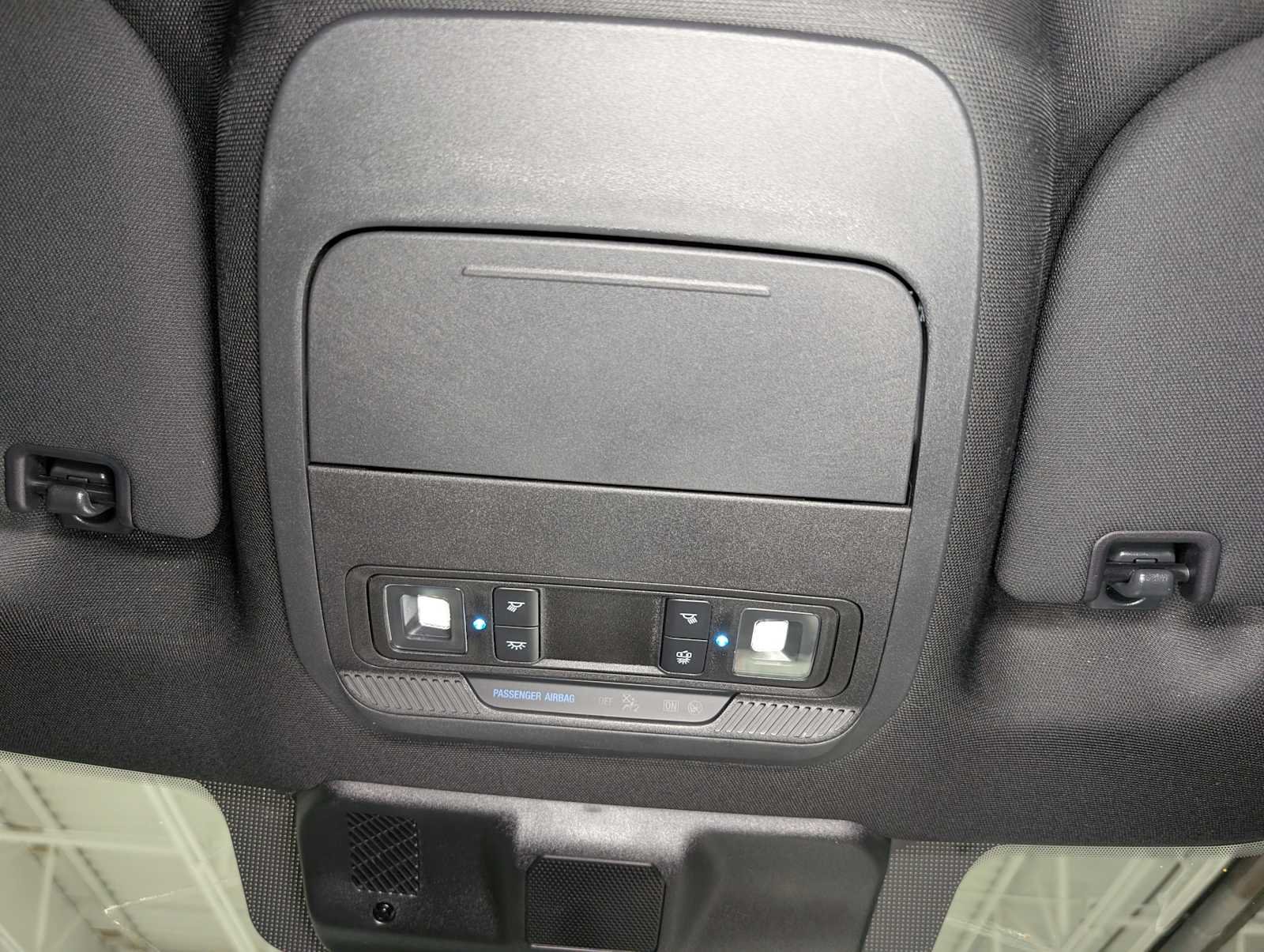 Used 2023 Iconic Silver Ford XL image 31