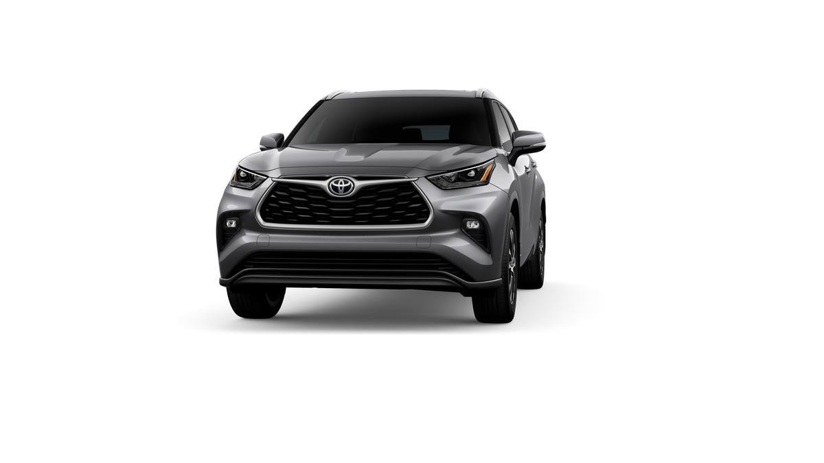 New 2026 Heavy Metallic Toyota Hybrid XLE image 40