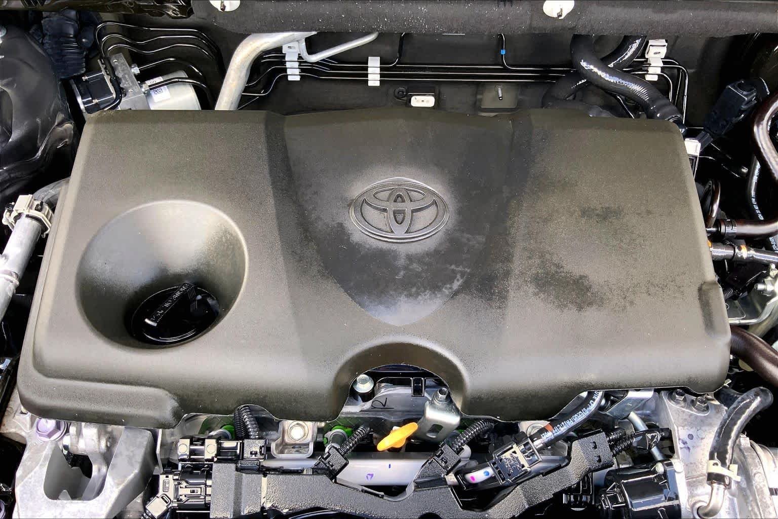 Used 2024 Magnetic Gray Metallic Toyota XLE image 32