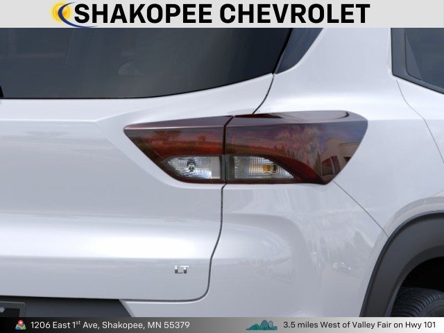 New 2026 Summit White Chevrolet LT image 11